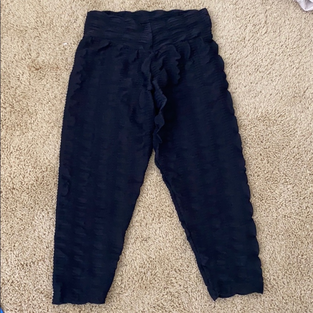 BBB booty by brabants black cropped leggings